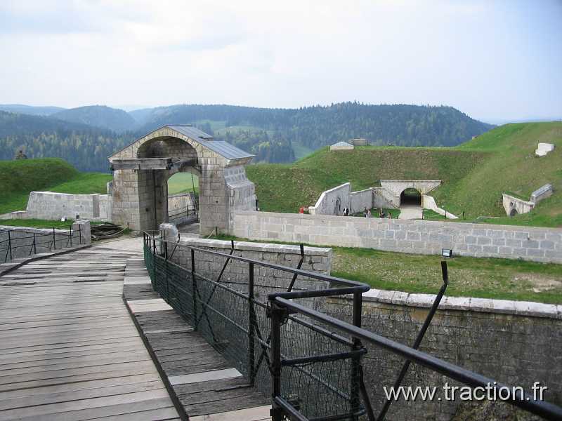 2011_CVAAM_35ans_4_Chateau_de_joux (29).JPG - 35 Ans du CVAAM, sortie dans le Doubs et le Jura, du 26 Avril au 1er Mai 2011, le chateau de Joux